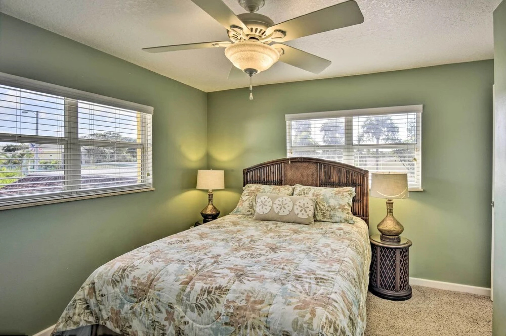 Sunny Cocoa Beach Escape w/ Bikes, Walk to Beach