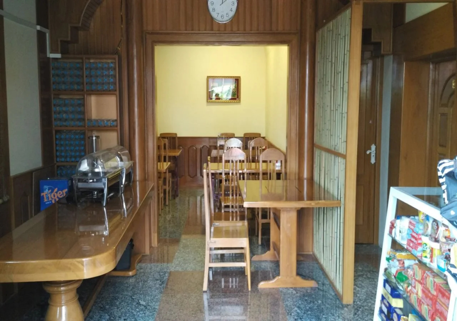 Kong Loon Motel 2