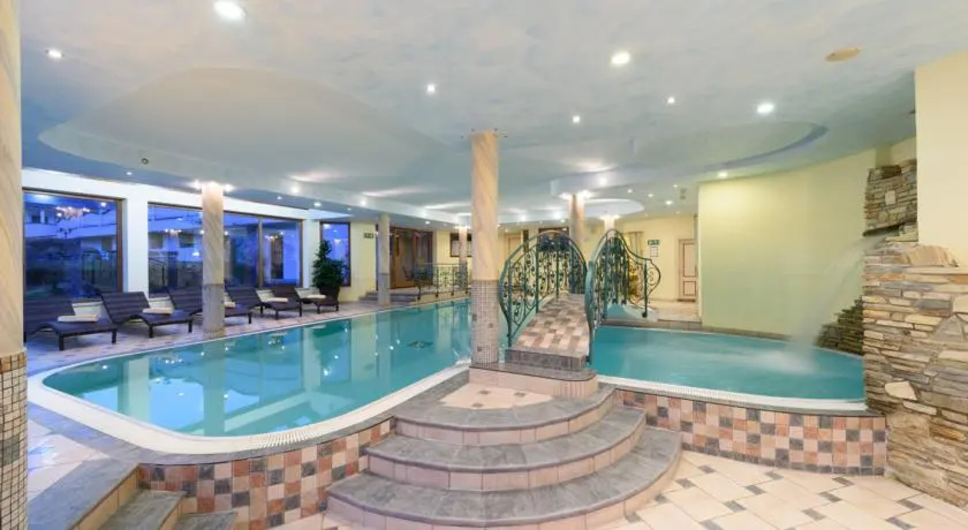 Hotel Atzinger - Family Resort Stubai