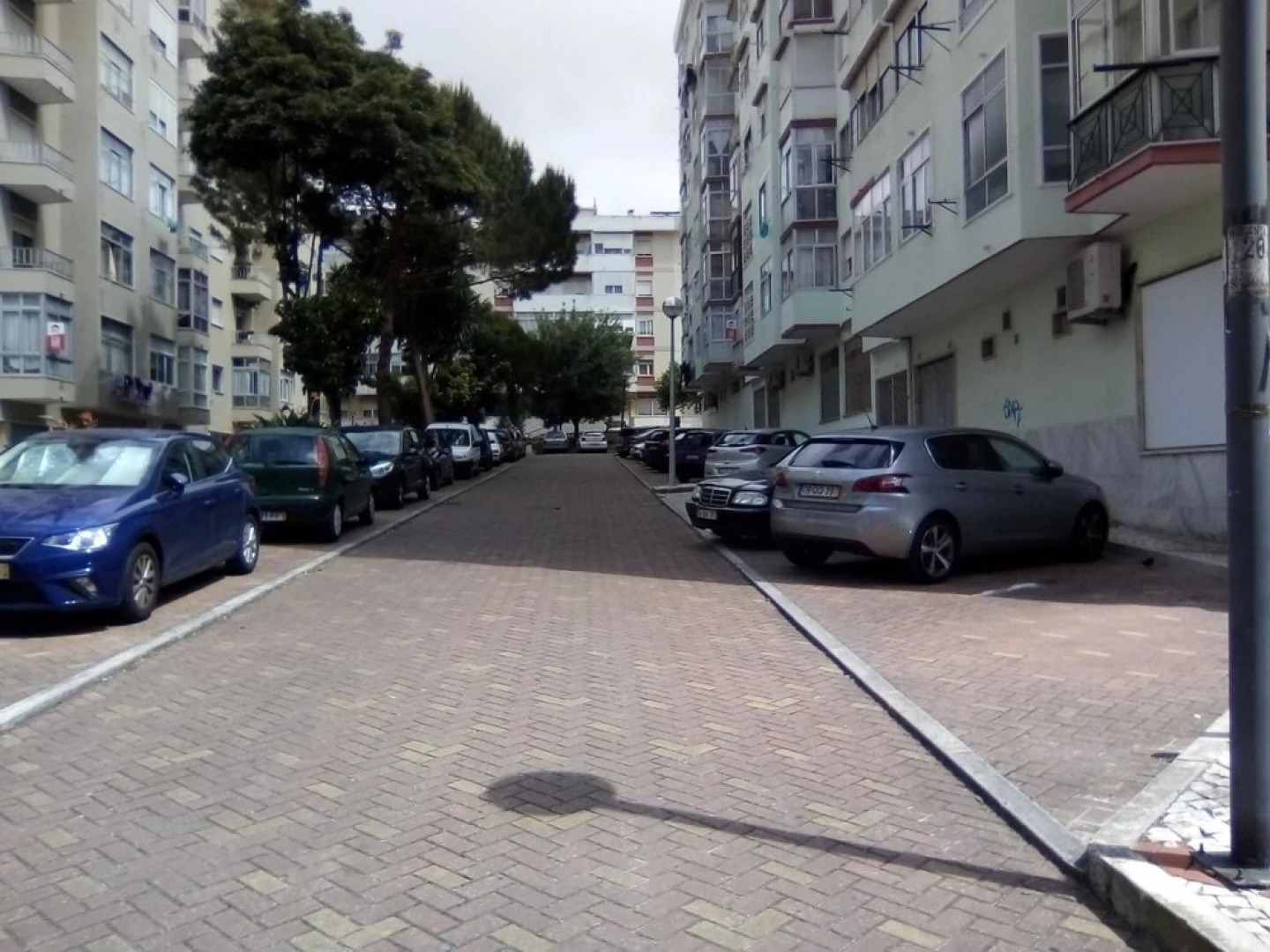 Apartment With 3 Bedrooms in Queluz, With Wonderful City View, Balcony