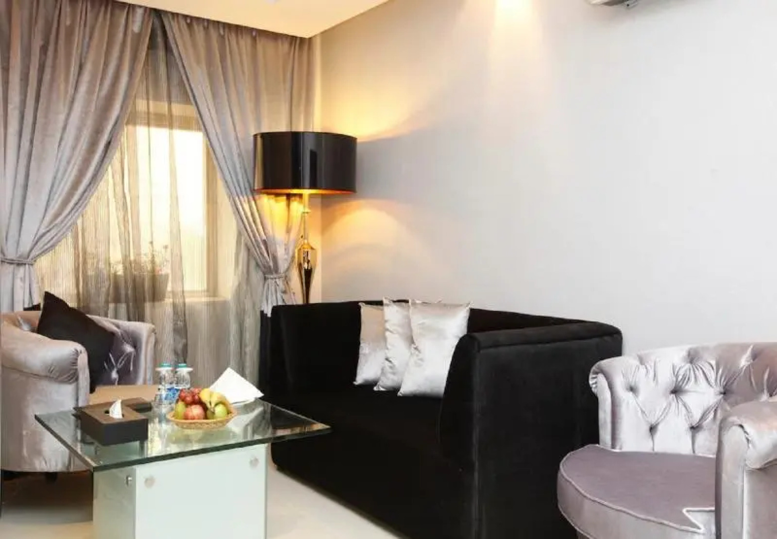 Almuhaidb Takhasosi Residence