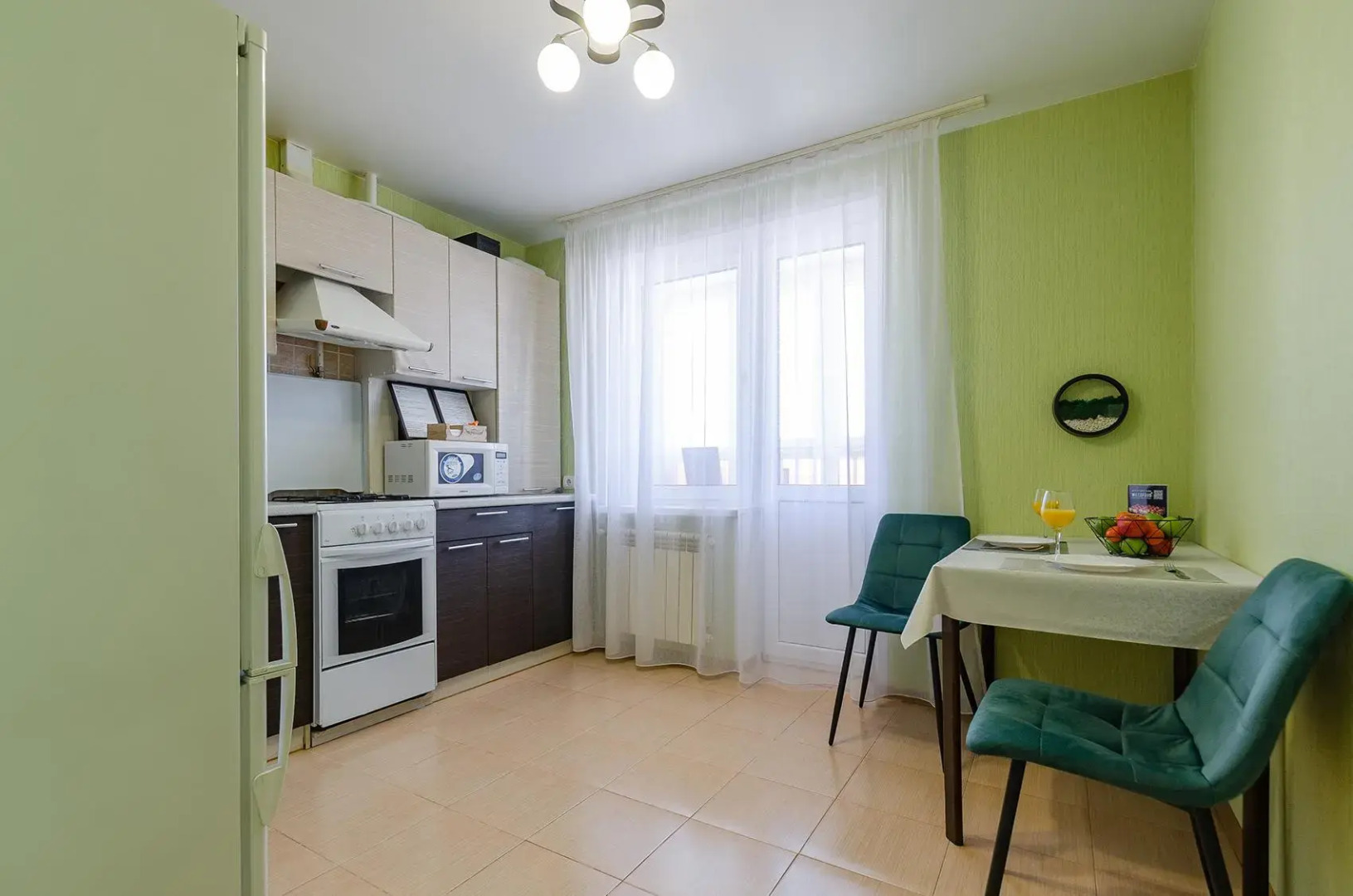 Квартирное бюро Крылья на улице Ивана Франко 7