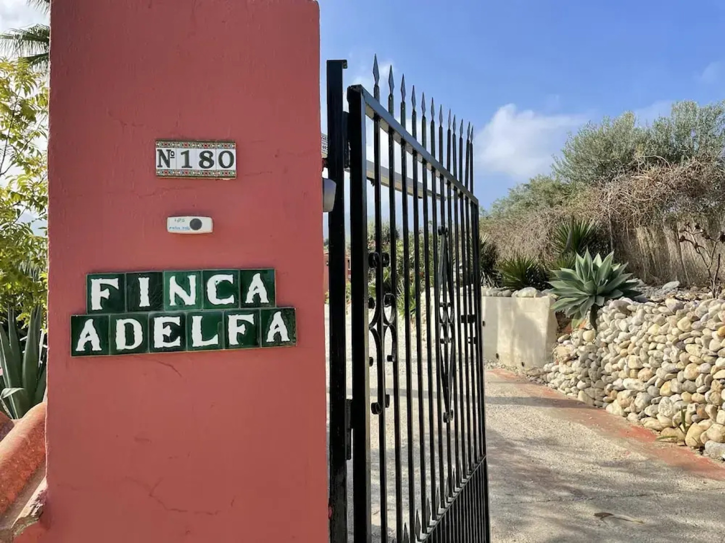 Fantastic View and Lovely Atmosphere Casita Adelfa