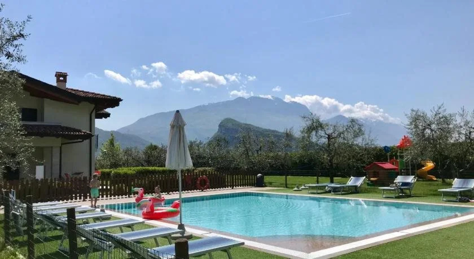 Arco Bed And Camping