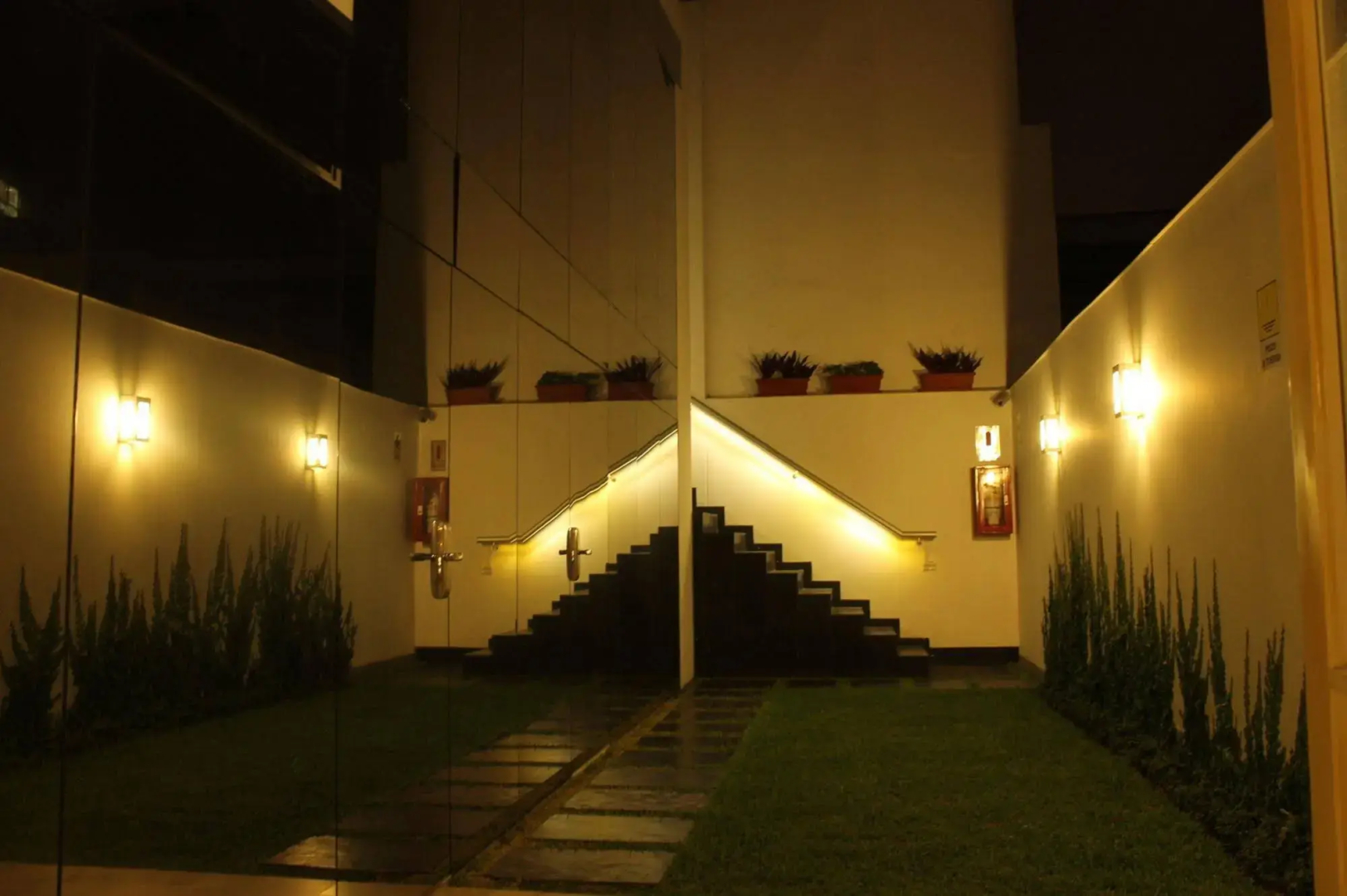 IFE Boutique Hotel