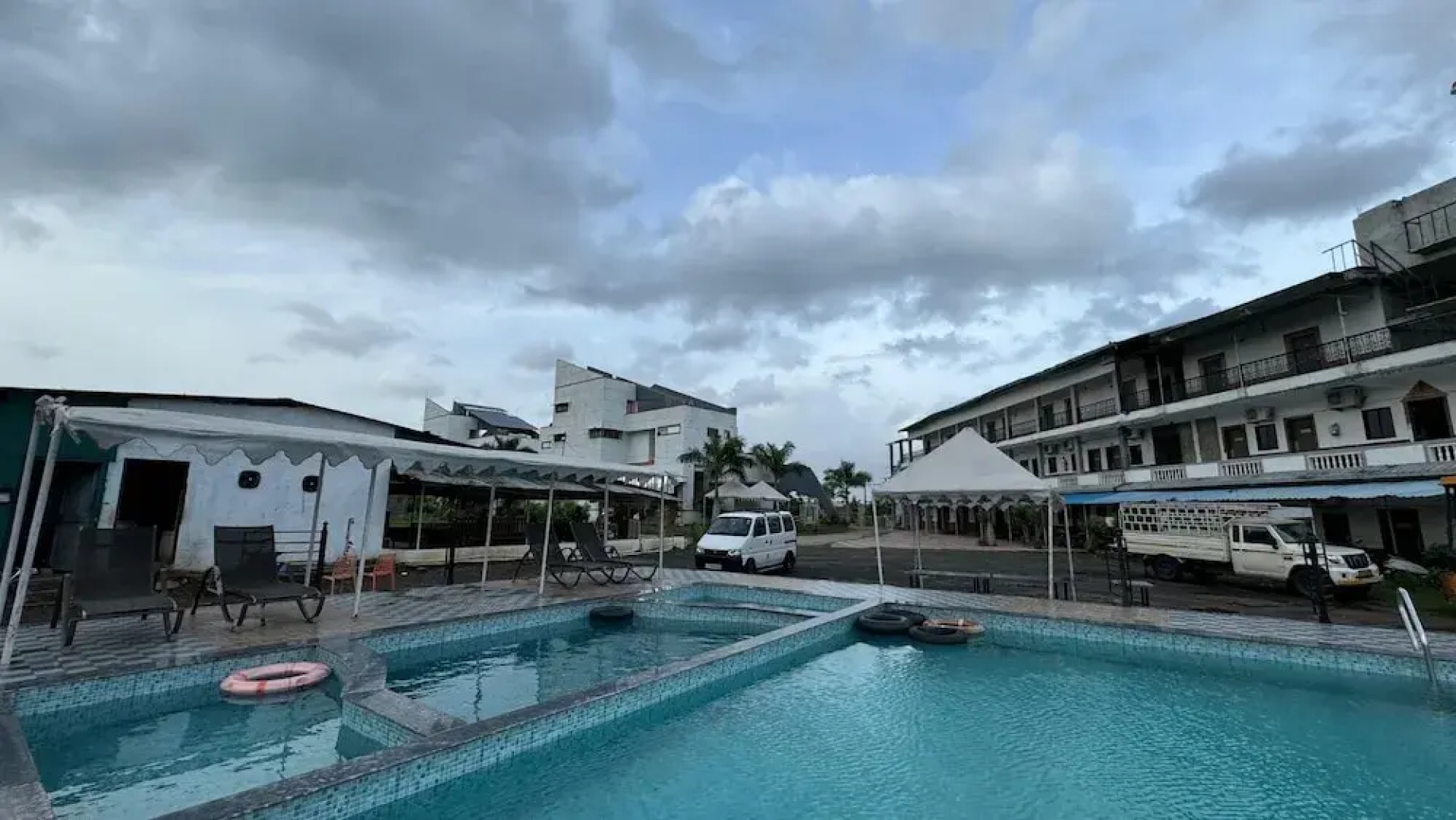 Vasant Vihar Resort