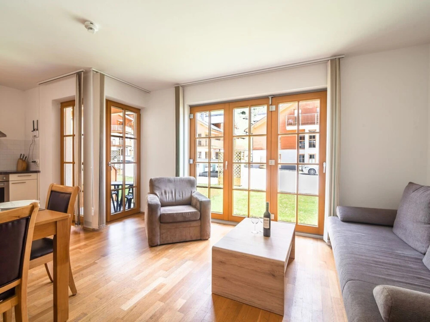 Modern Apartment for 6 in Luxury Holiday Park With Skiing