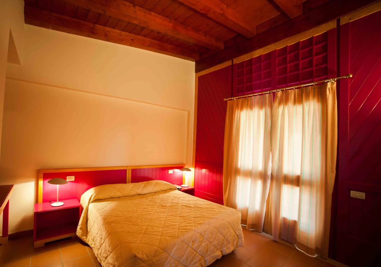 Victor Country Hotel