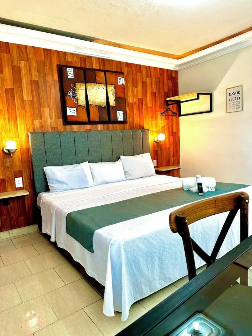 Hotel Mesón Velasco