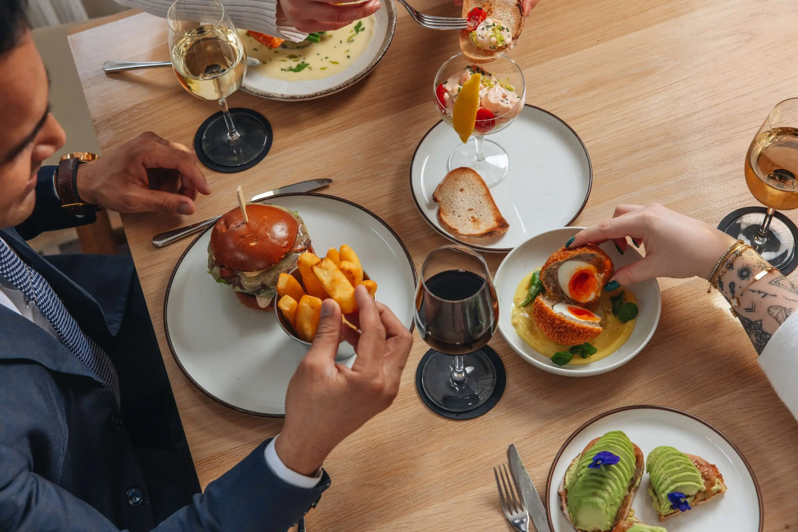 Отель Radisson Blu, London Bond Street