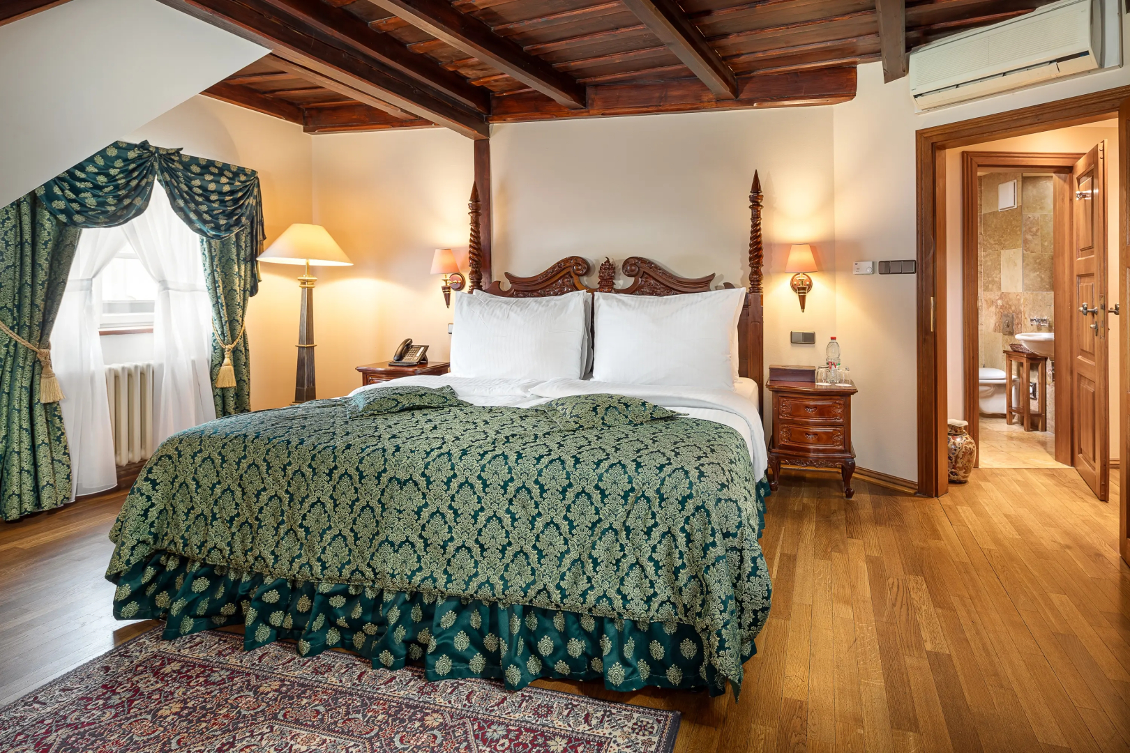 Hotel U Prince Prague by BHG