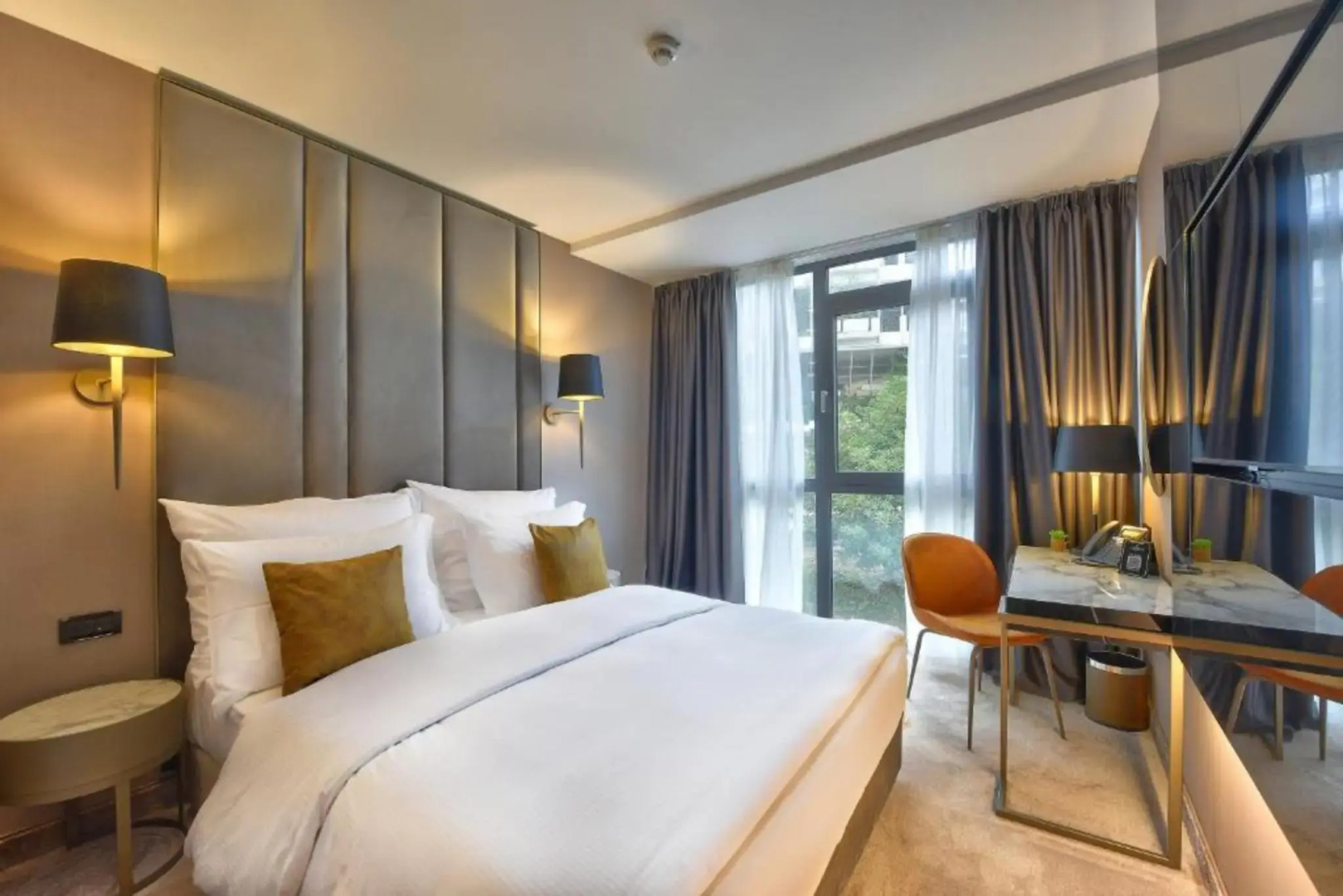 Grand Hotel Adriatic I