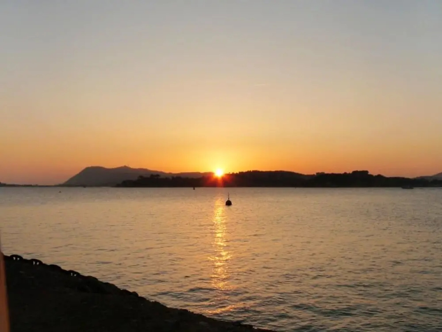 Apartment With one Bedroom in Toulon, With Wonderful sea View, Furnished Balcony and Wifi - 300 m From the Beach