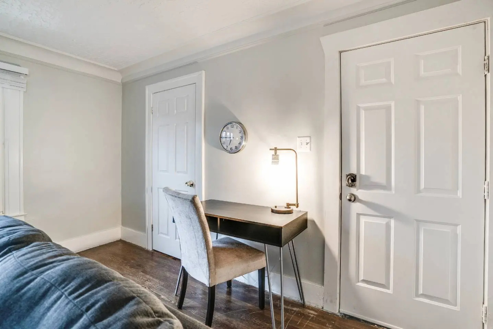 Cozy and comfortable apartment /15 minutes to down town