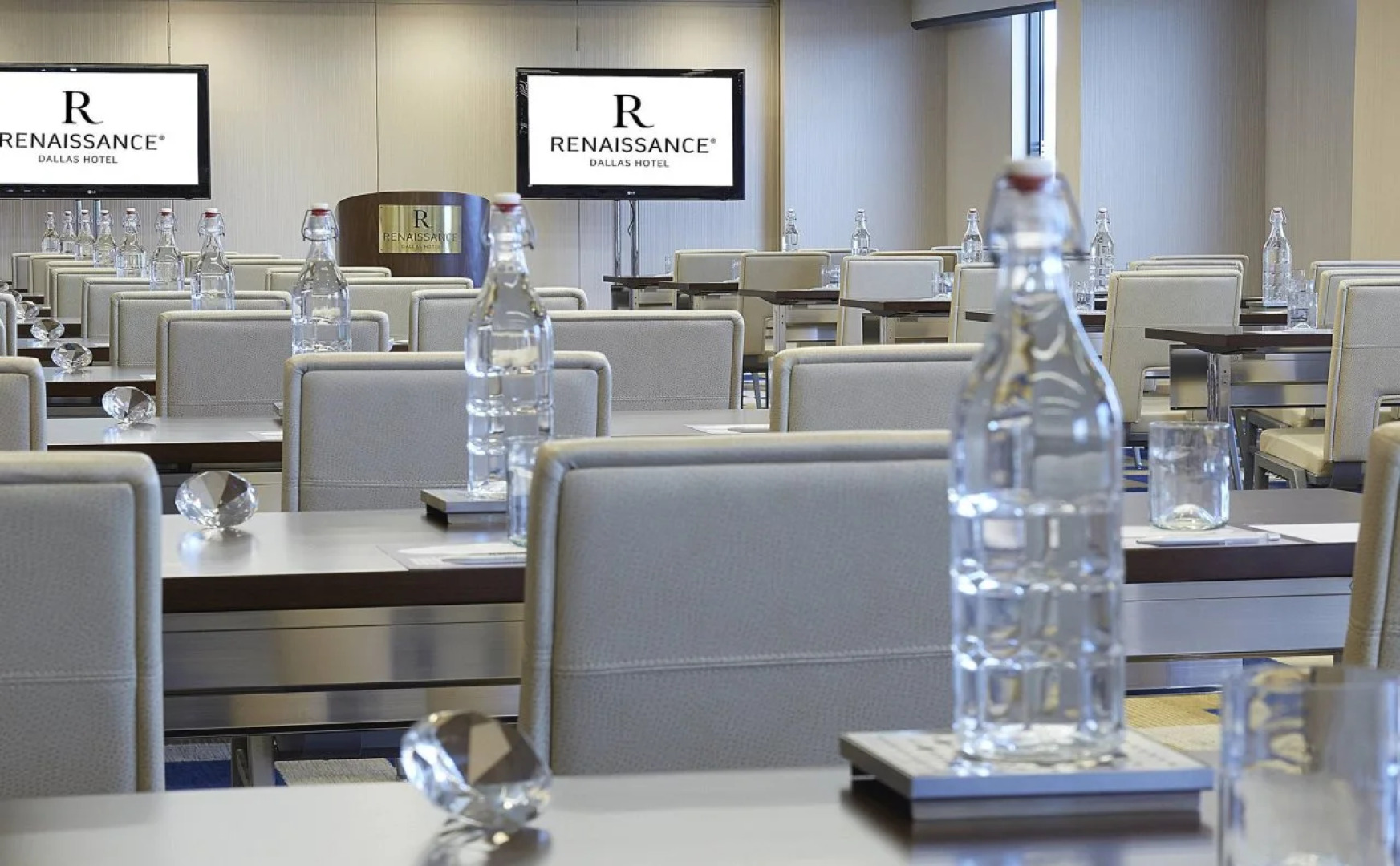 Renaissance Dallas Hotel