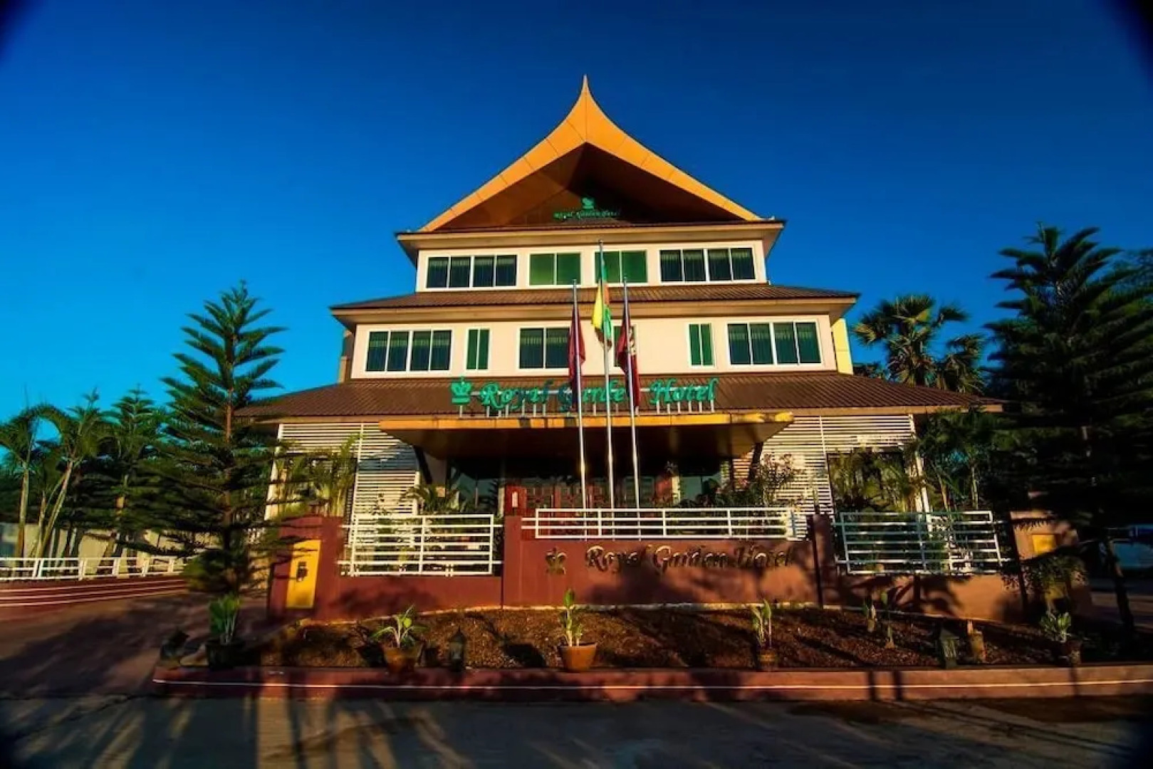 Royal Garden Hotel Mawlamyine