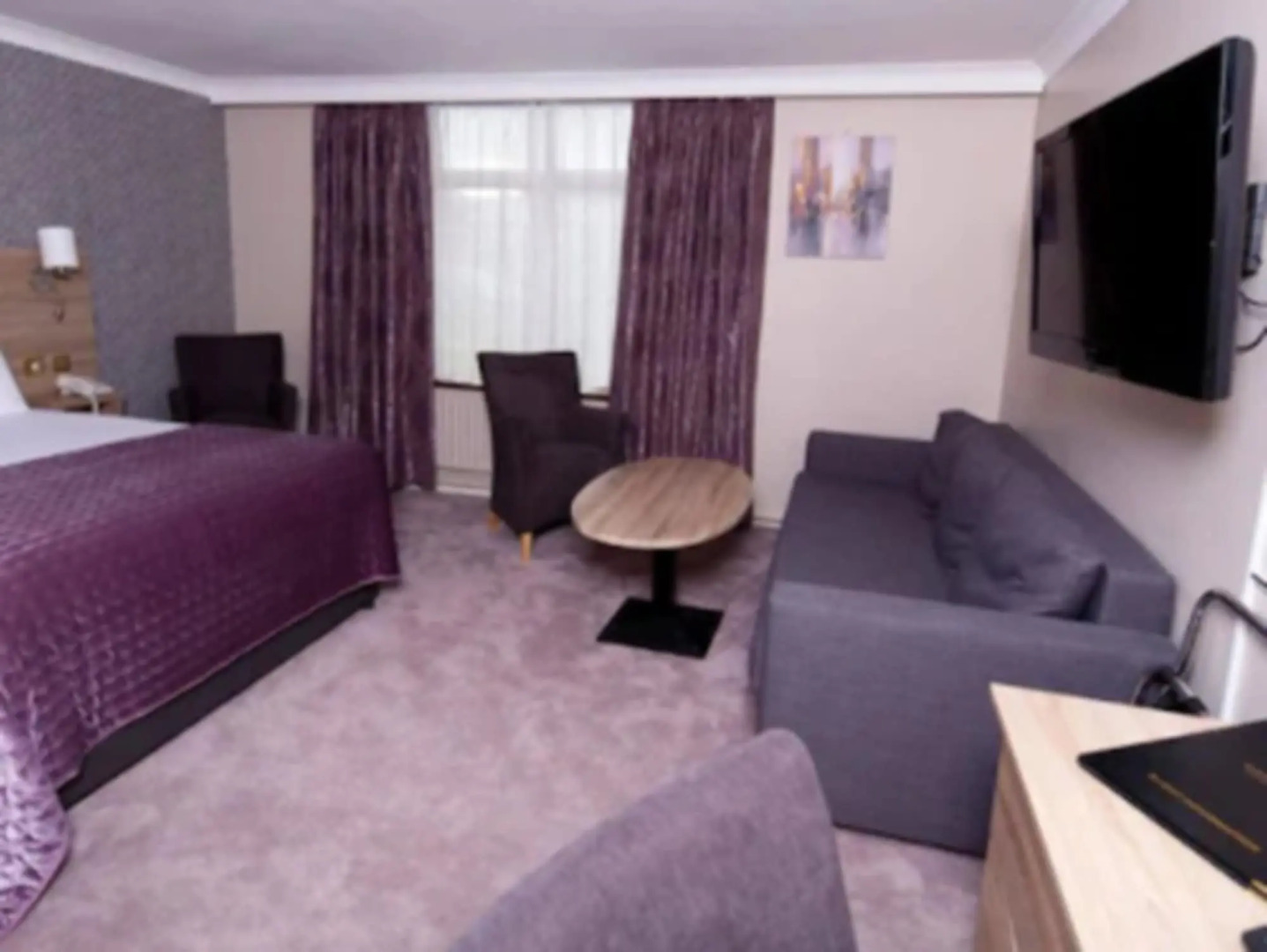 Treacys West County Hotel Ennis