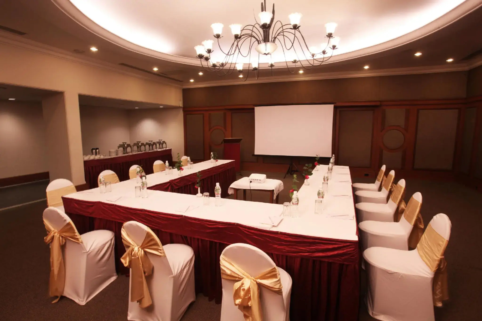Hotel Express Residency - Jamnagar