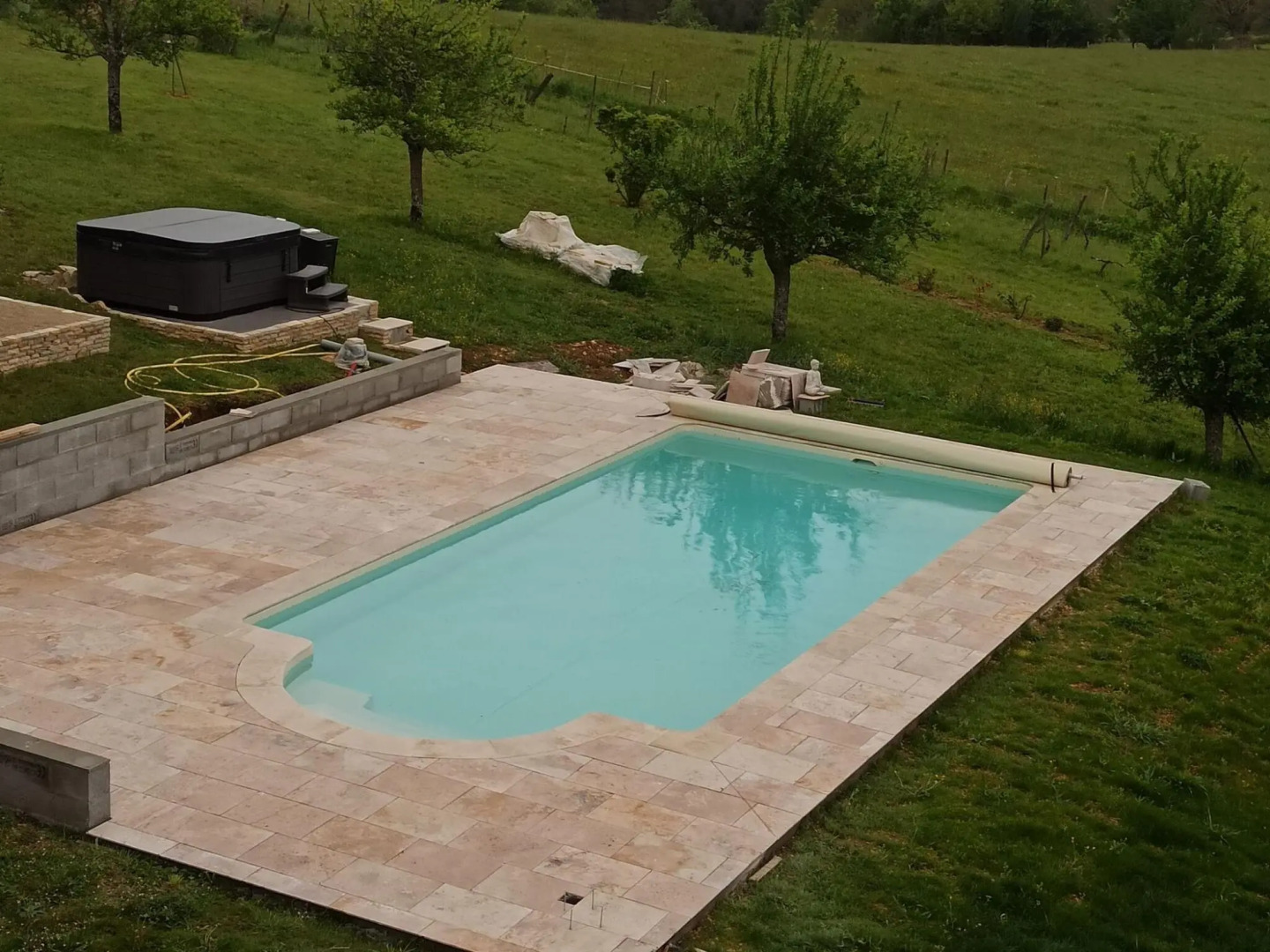 Cozy apartment in Thédirac with a shared swimming pool