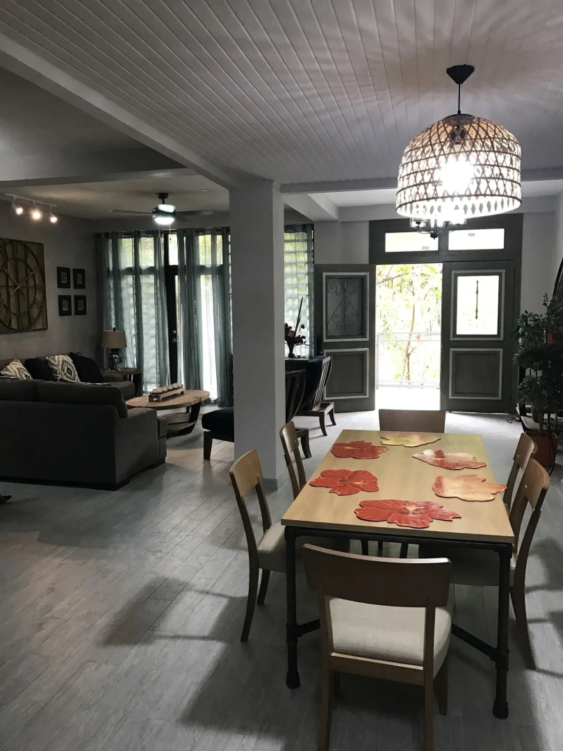 Gayac Residences