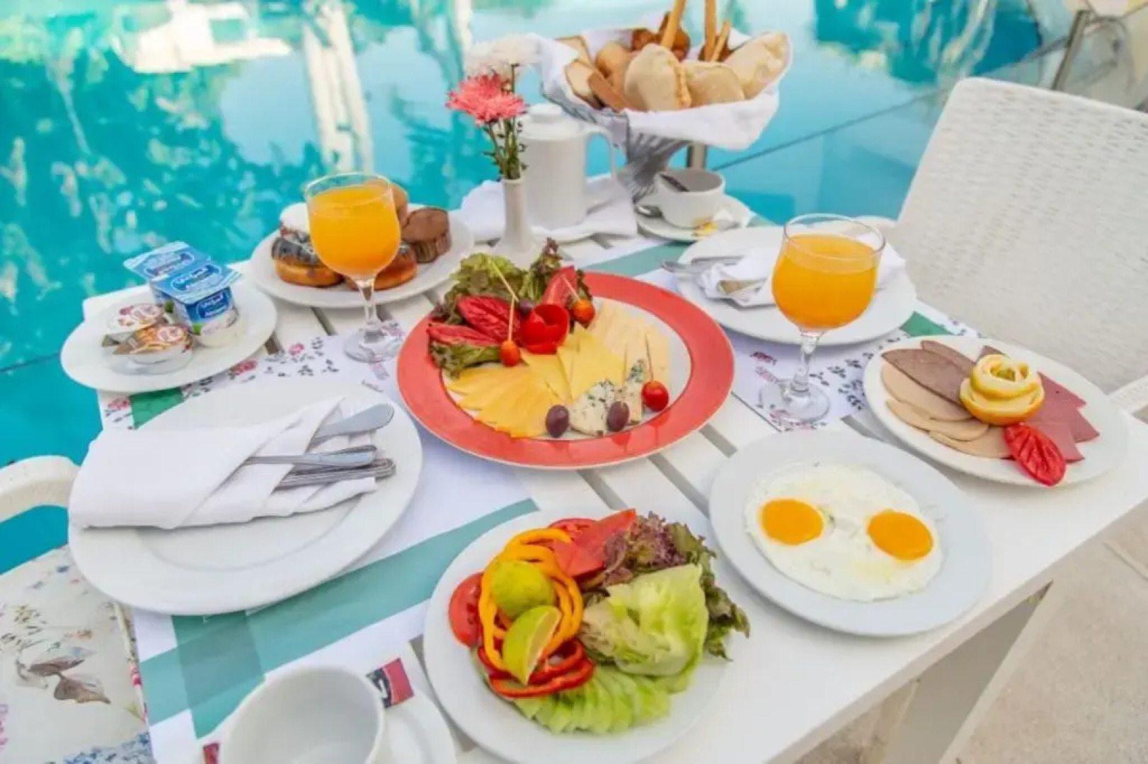 Paradise Inn Beach Resort