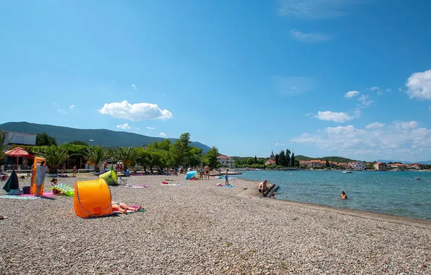 Nice Home in Sreser With Wifi and 3 Bedrooms