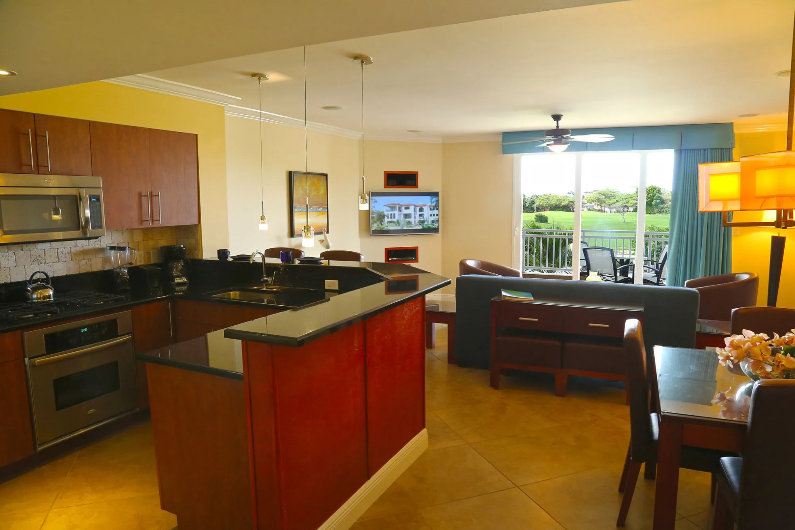Tropical Digs