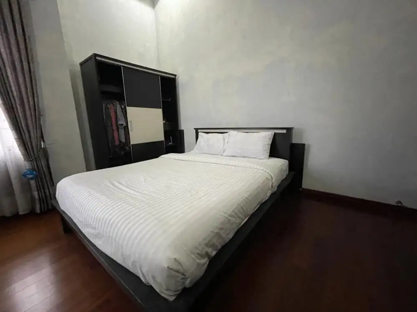 OYO 93143 Mega Raudhah Syariah