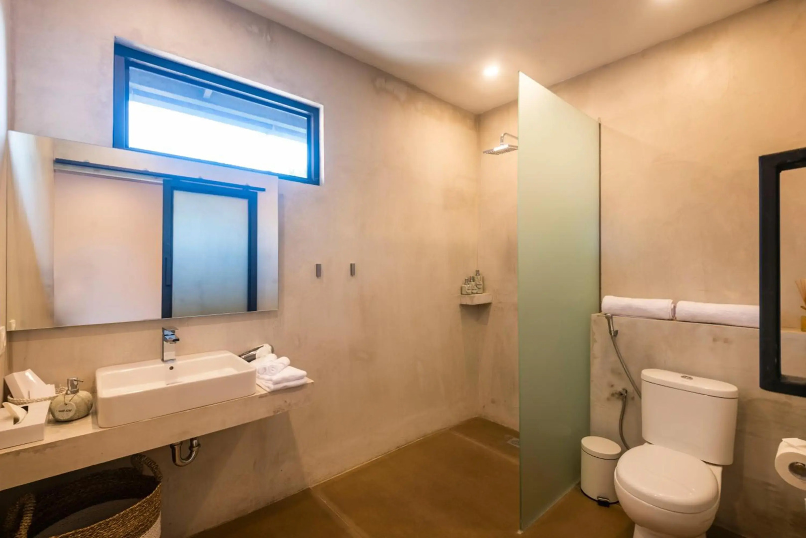 Canggu Dream Studios & Villas