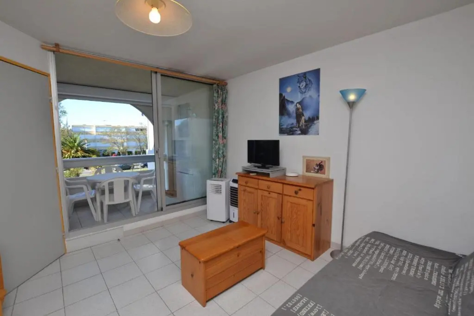 T2 Cabine avec garage 6 couchages proche plage avec 2 piscines