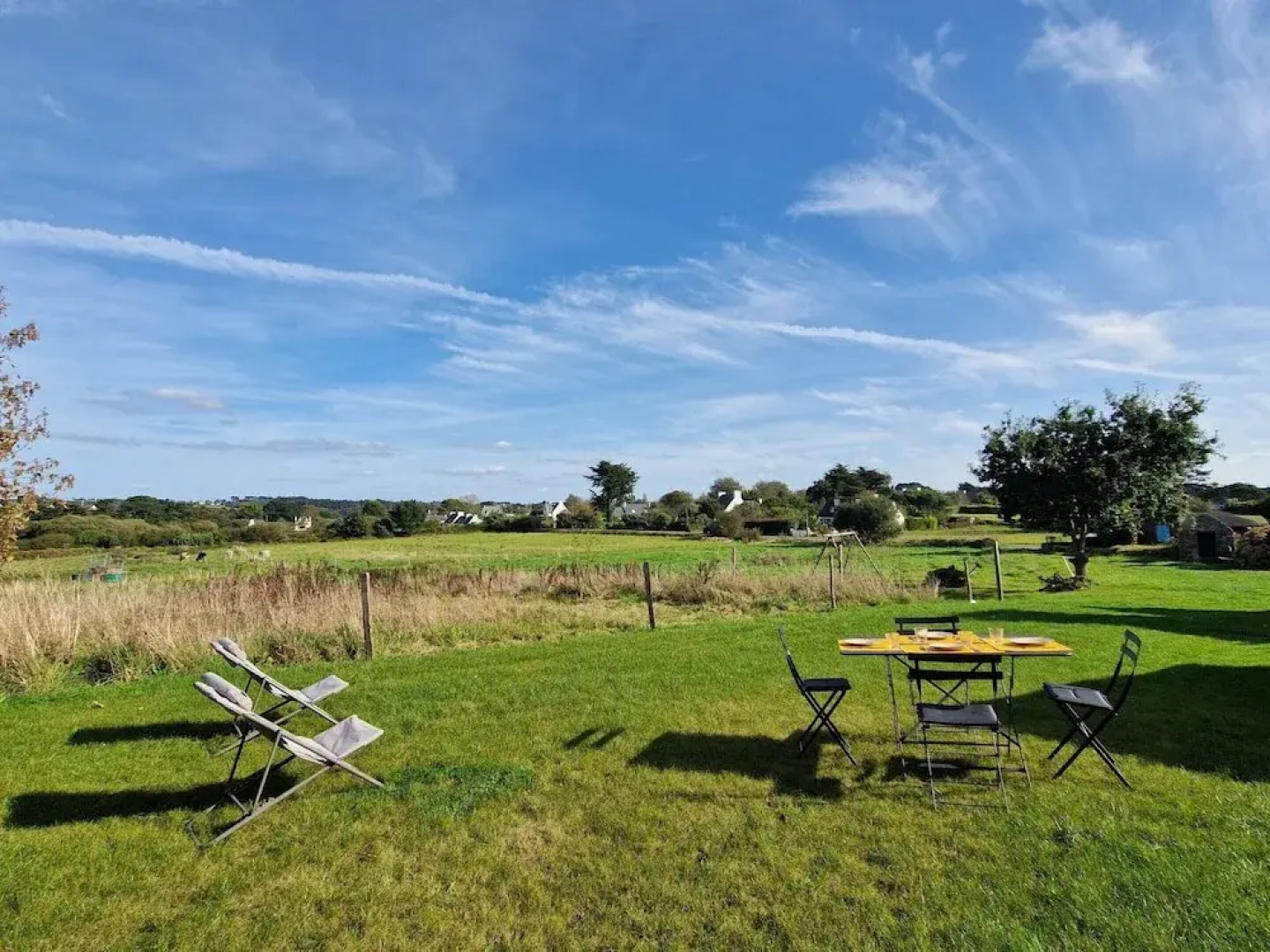Holiday Home in Plougasnou Near Guerzit Beach