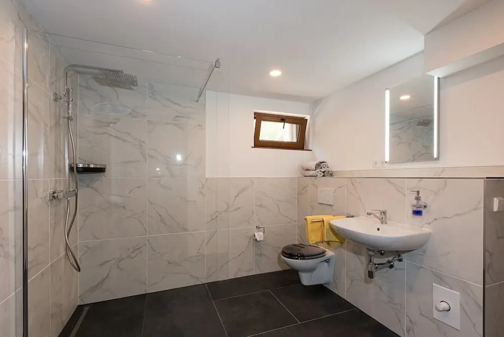 Traumhaftes Schwarzwaldhaus mit Swimmingpool