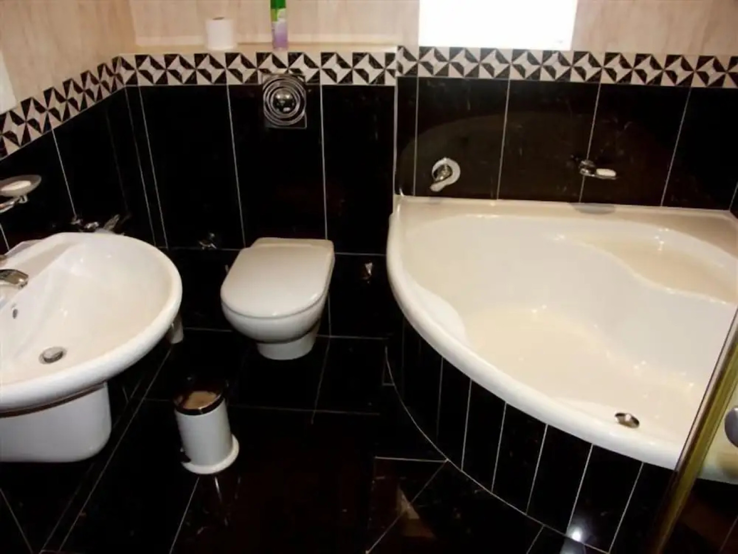 The Sandringham Bed and Breakfast