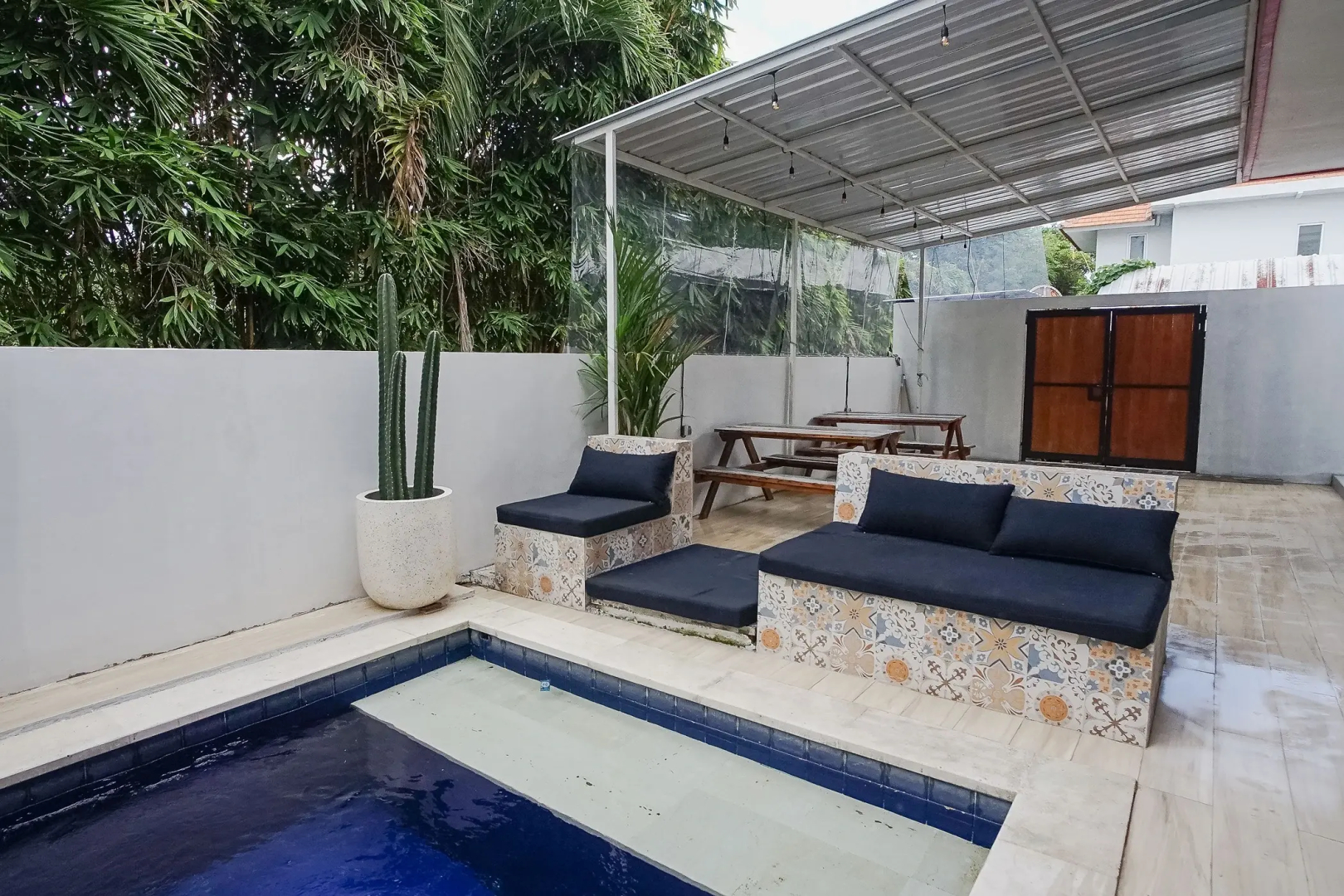 Margarita Surf Hostel Canggu