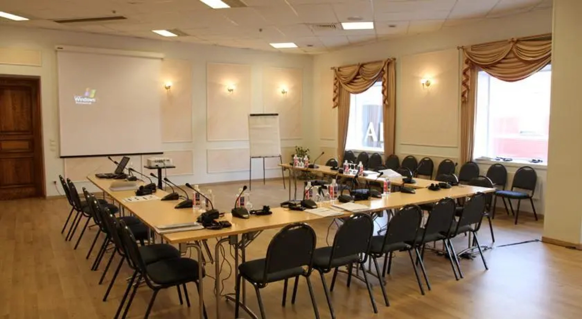 Best Eastern Hotel Sarunas