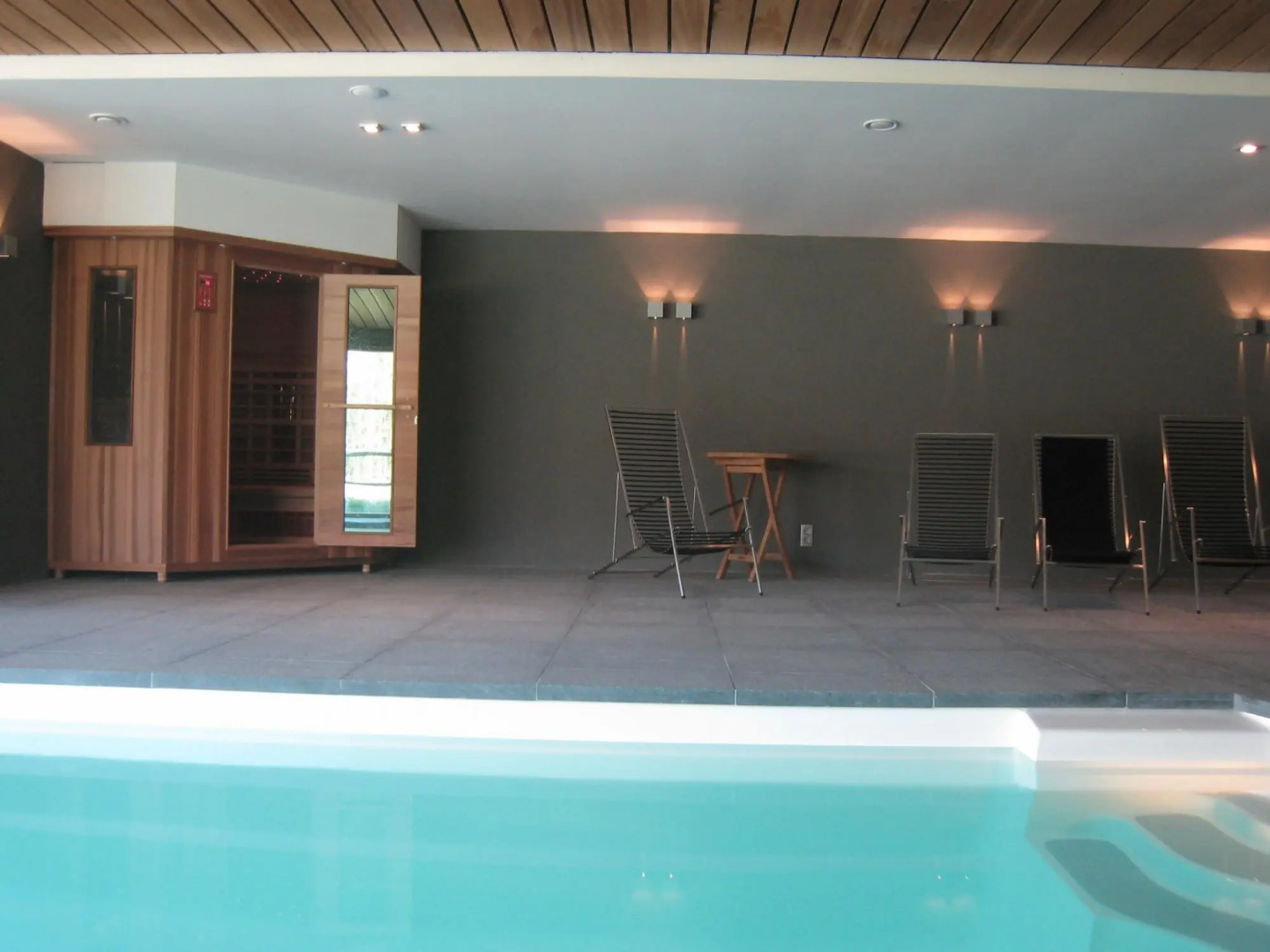 Beernem Farmhouse With Pool