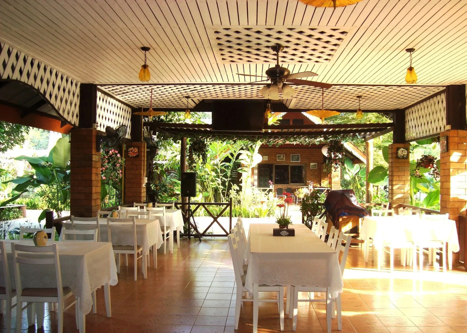 Banviewnam Camping & Resort