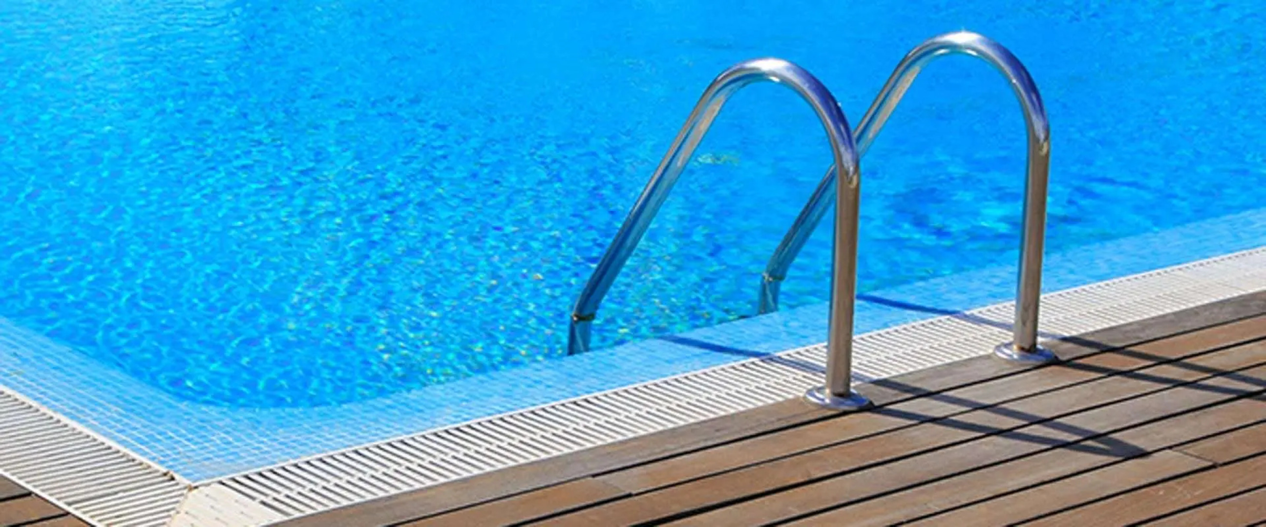 Отель Naumi Dubai