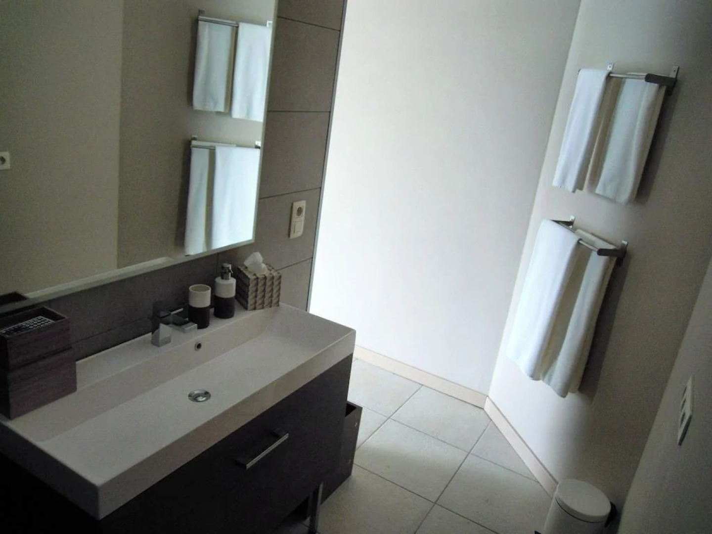 Clyde & Gaelle Guesthouse