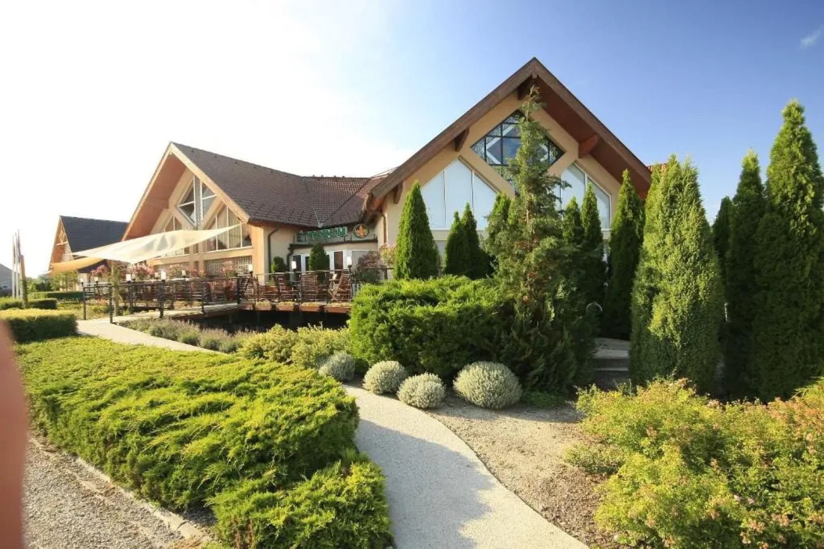 Orchidea Hotel Lipót