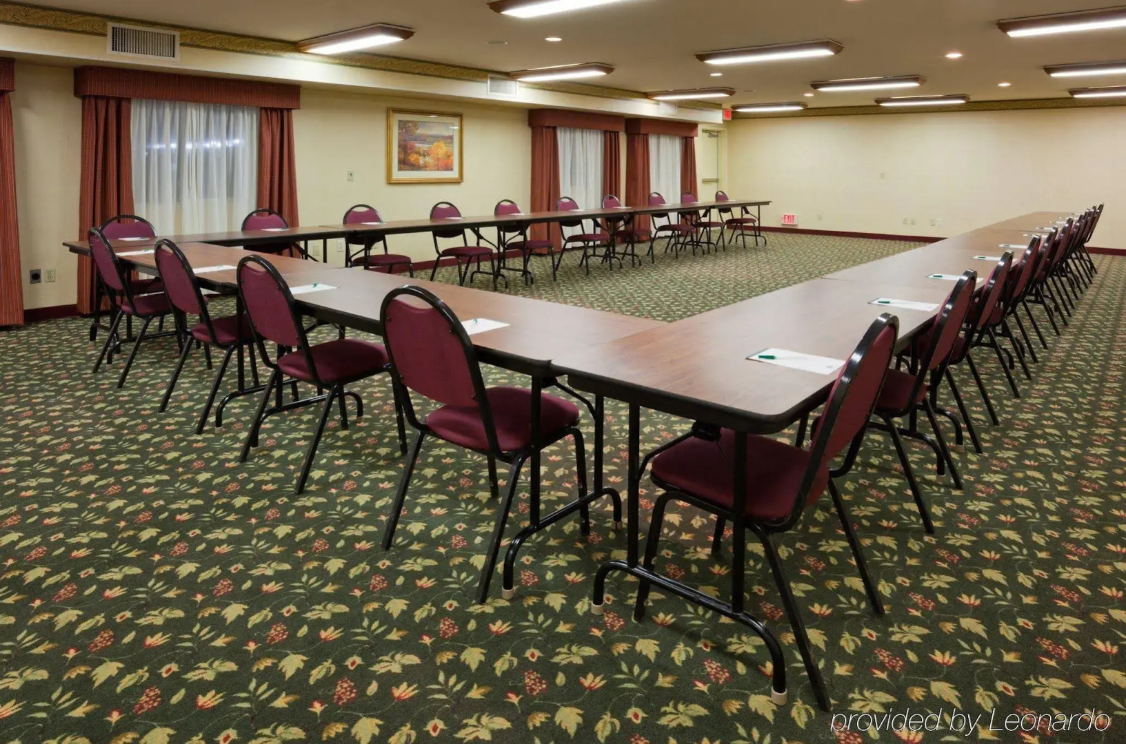 Country Inn & Suites by Radisson, Cedar Rapids Airport, IA