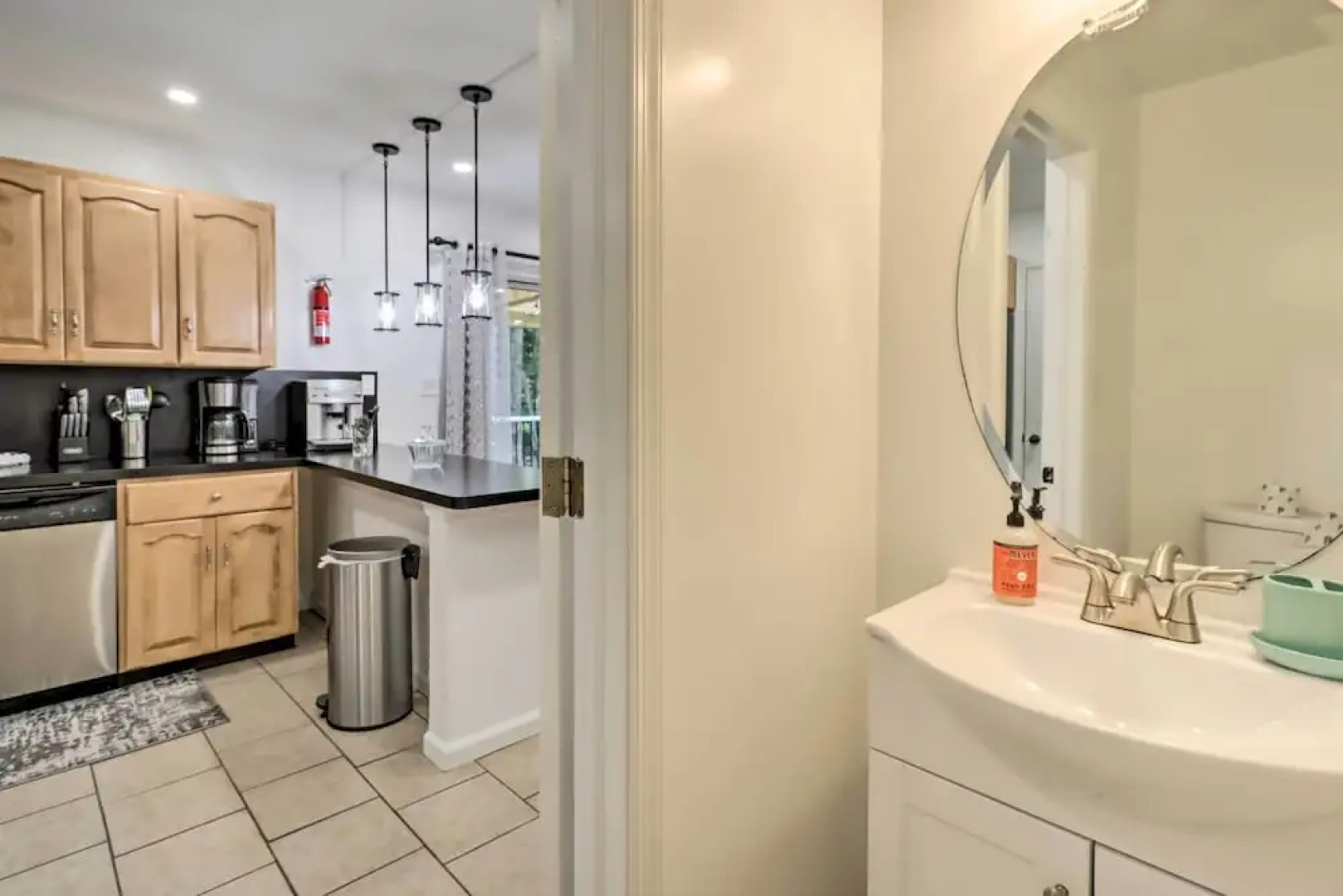 Game Room & Yard: Family Paradise in Pocono Summit