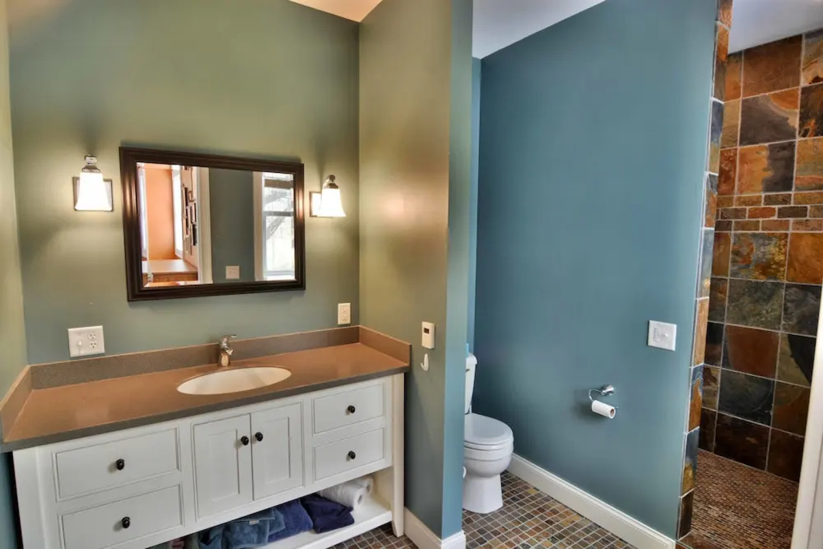 Beach House on Sand 6 Bedrooms 5.5 Bathrooms Condo