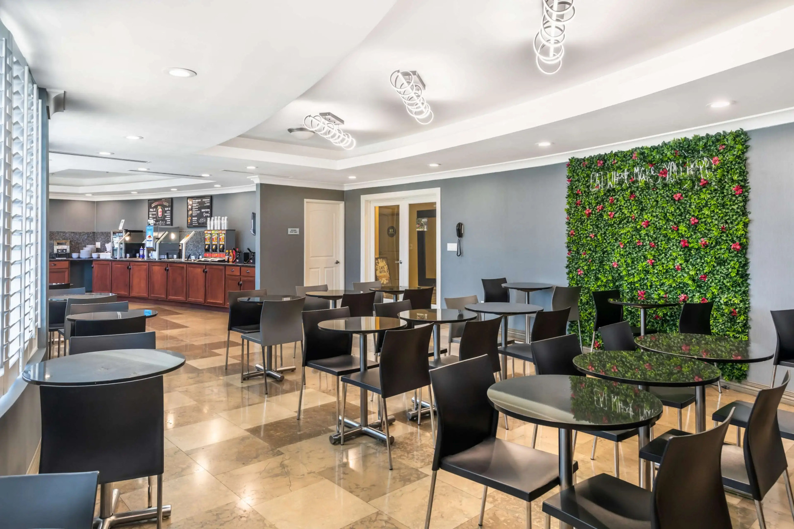 Best Western Plus Avita Suites