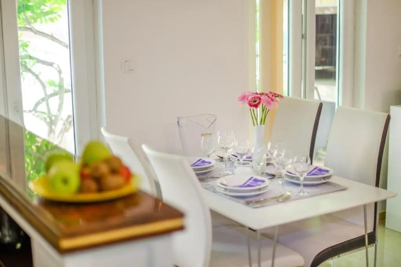 Charming house on the beach and Deluxe Apartment