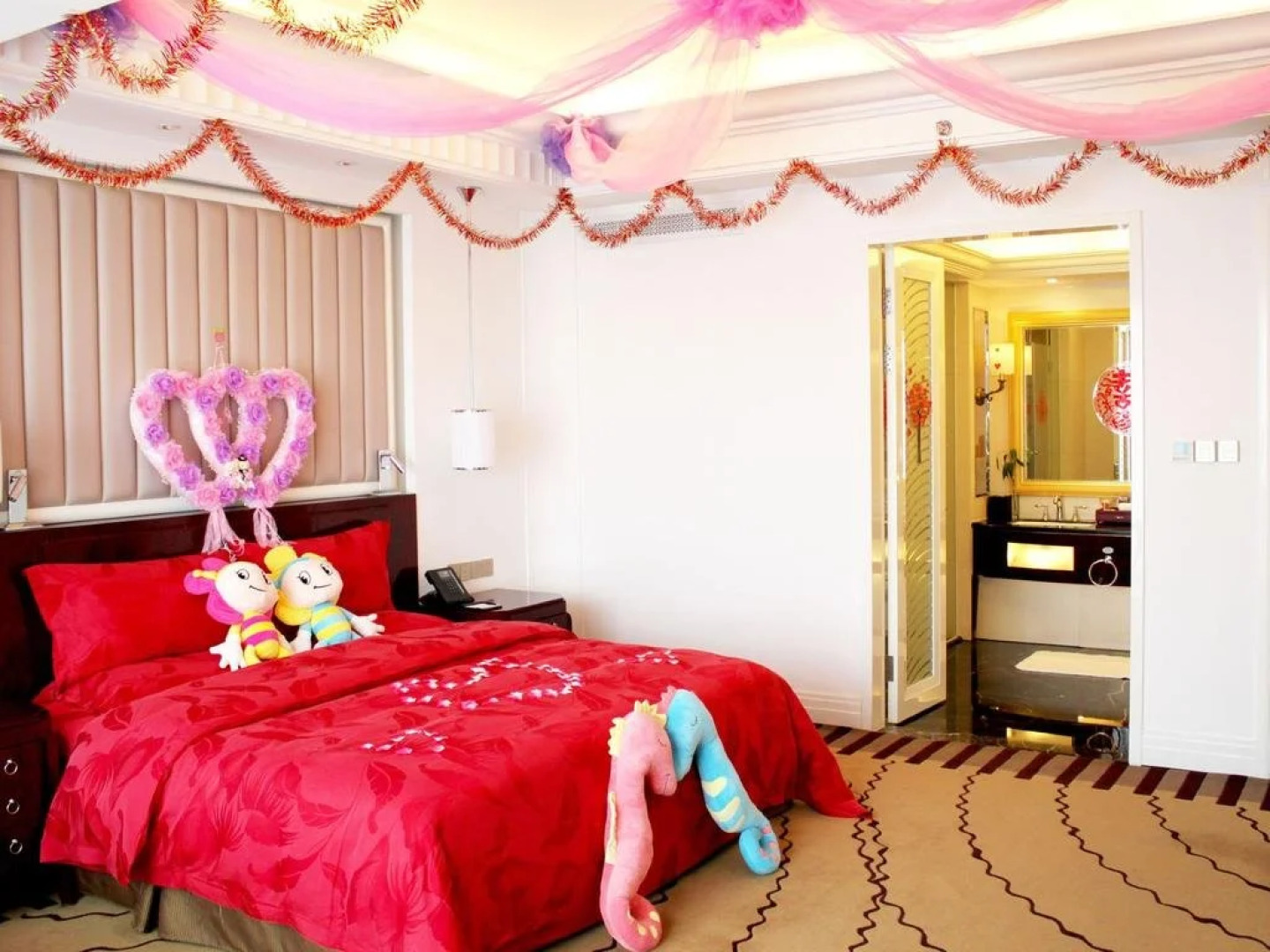 Dezhou Fengguan Holiday Hotel