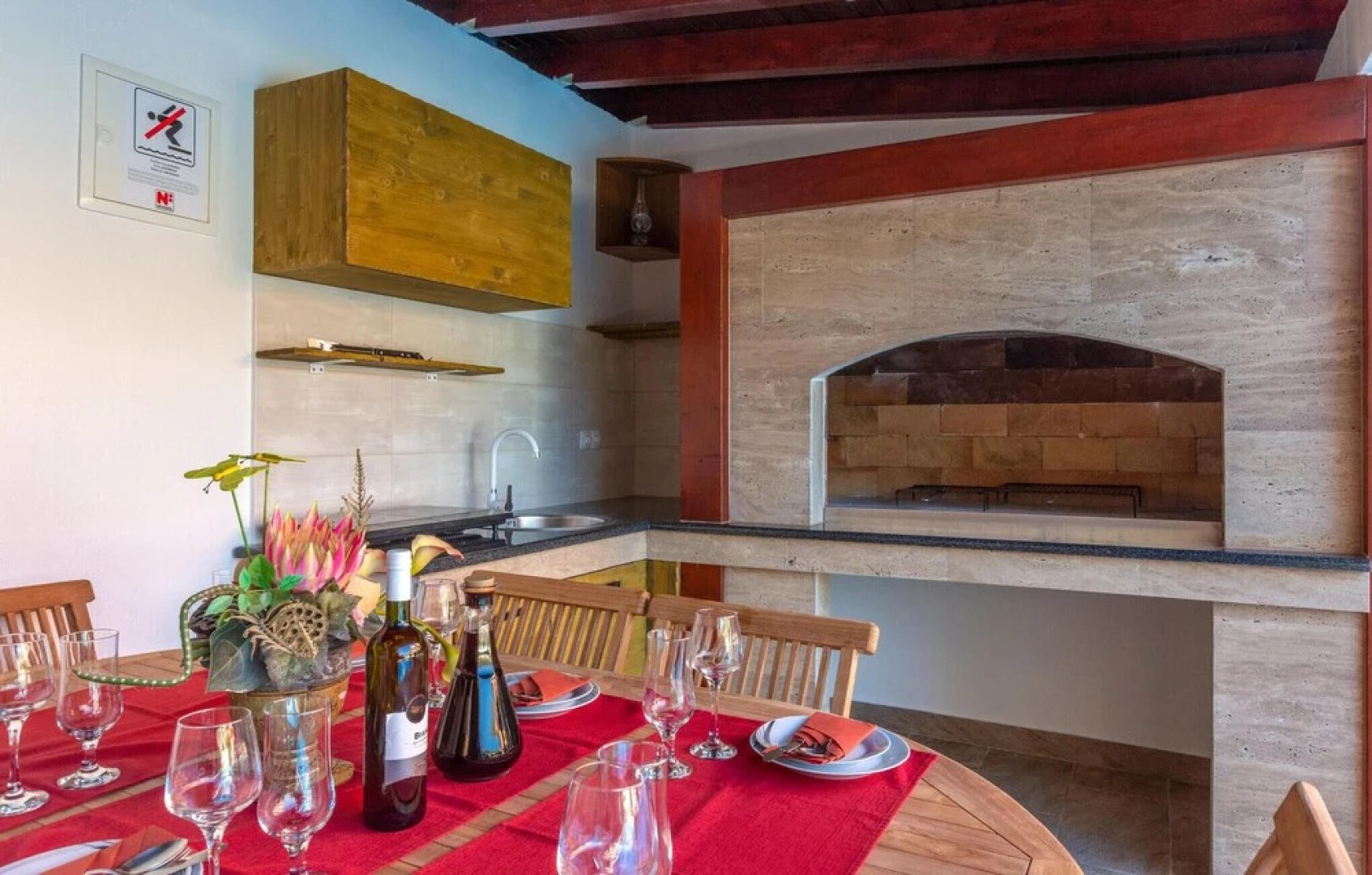 Awesome Home in Plano With Wifi and 3 Bedrooms