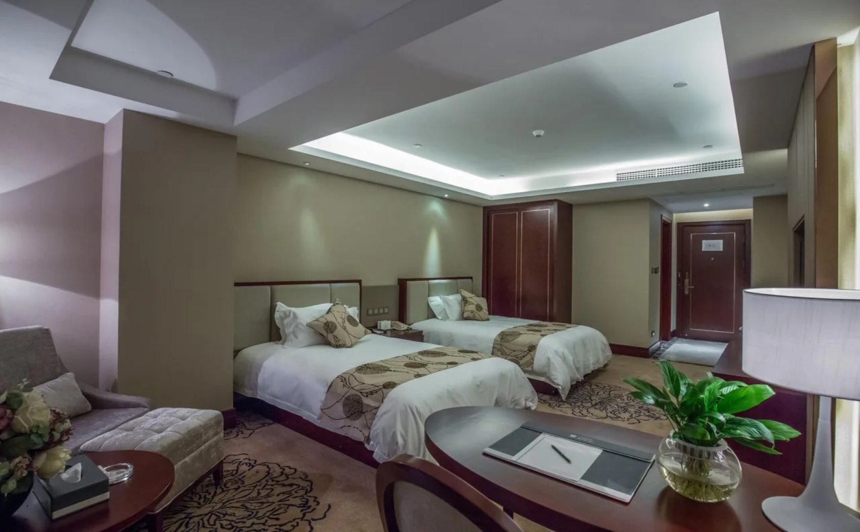 Zhouyi International Hotel