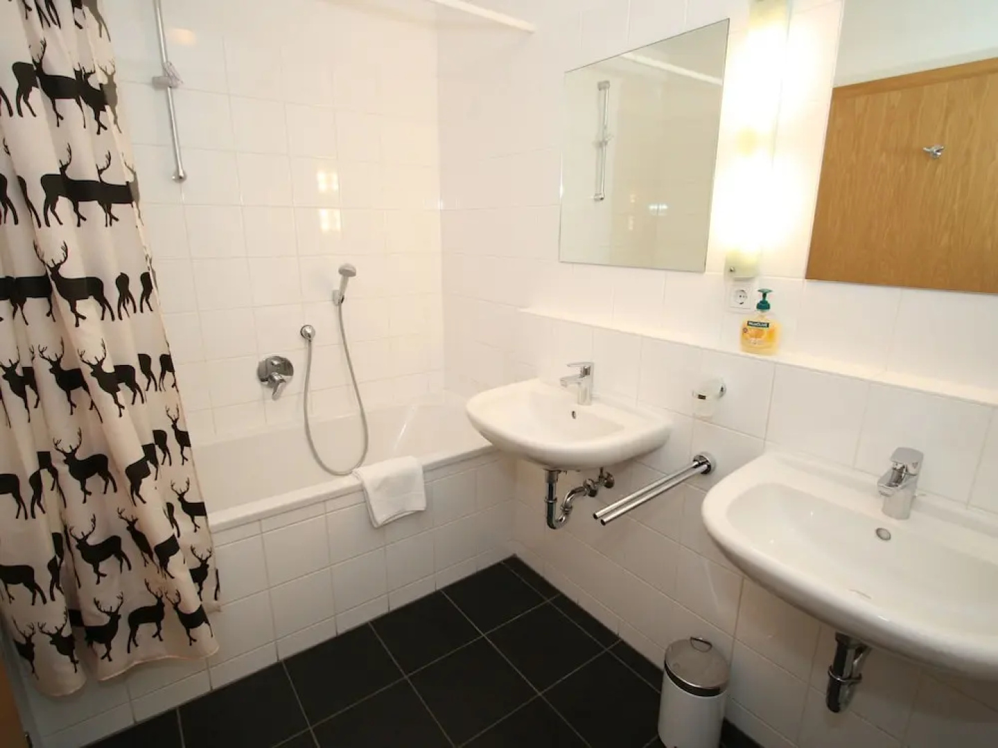 Lovely Apartment in Rauris With Swimming Pool