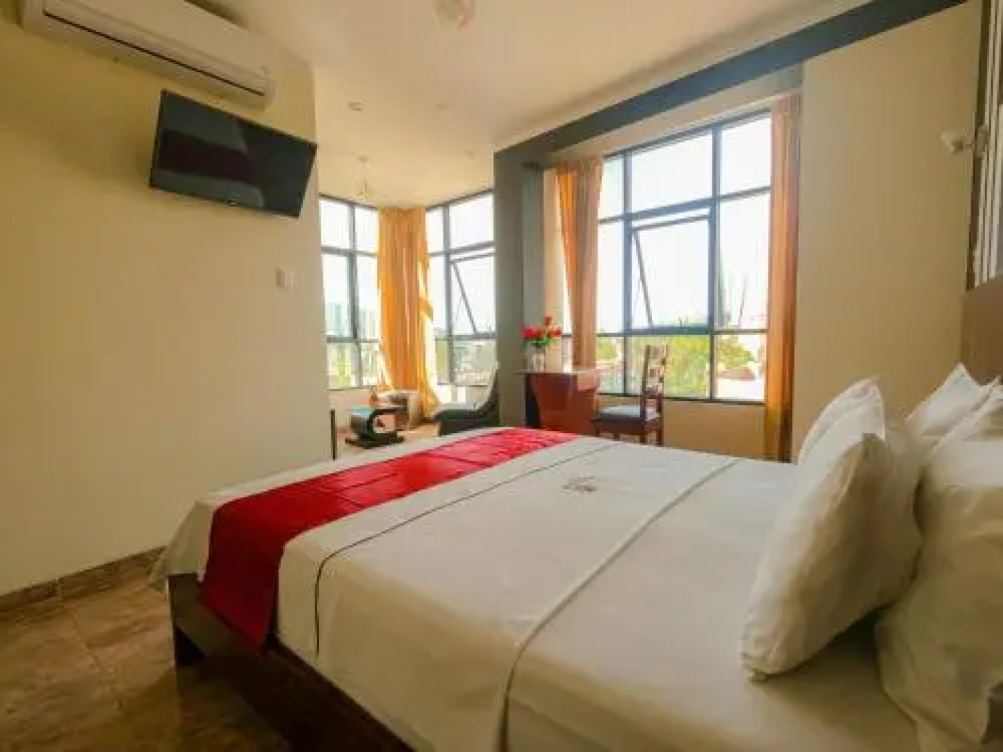 Hotel Suite Naylamp Zyon